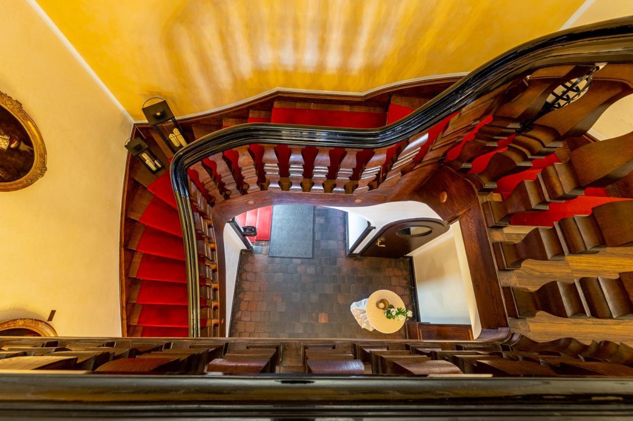 Jagdschloss Hotel Niederwald Рюдесхайм ам Рейн Екстериор снимка