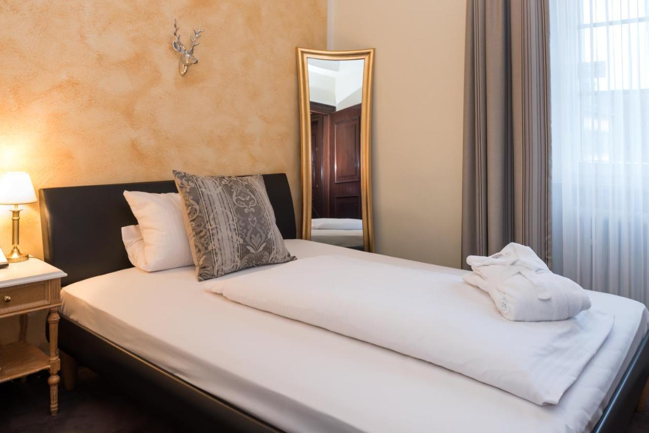 Jagdschloss Hotel Niederwald Рюдесхайм ам Рейн Екстериор снимка